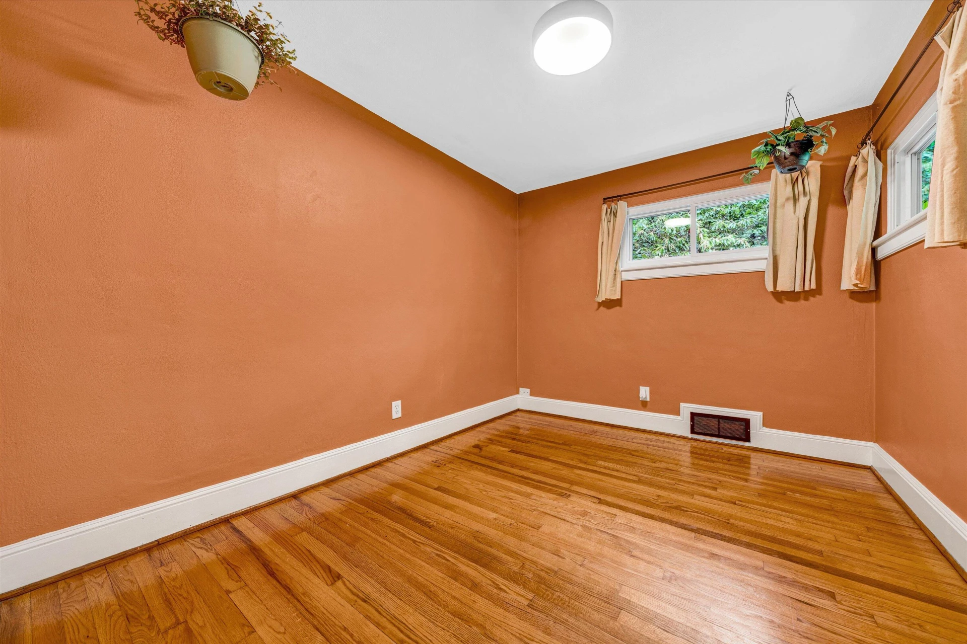 7151 Pine Needle DR - Photo 12