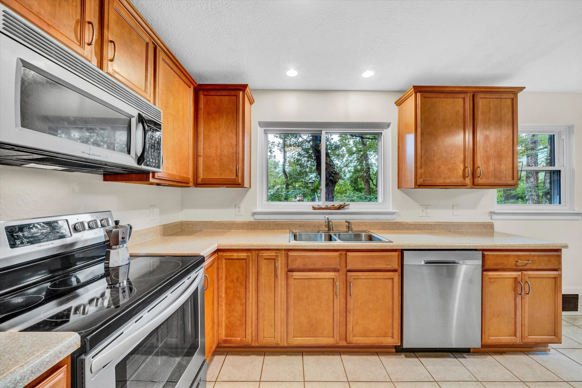 7151 Pine Needle DR - Photo 15