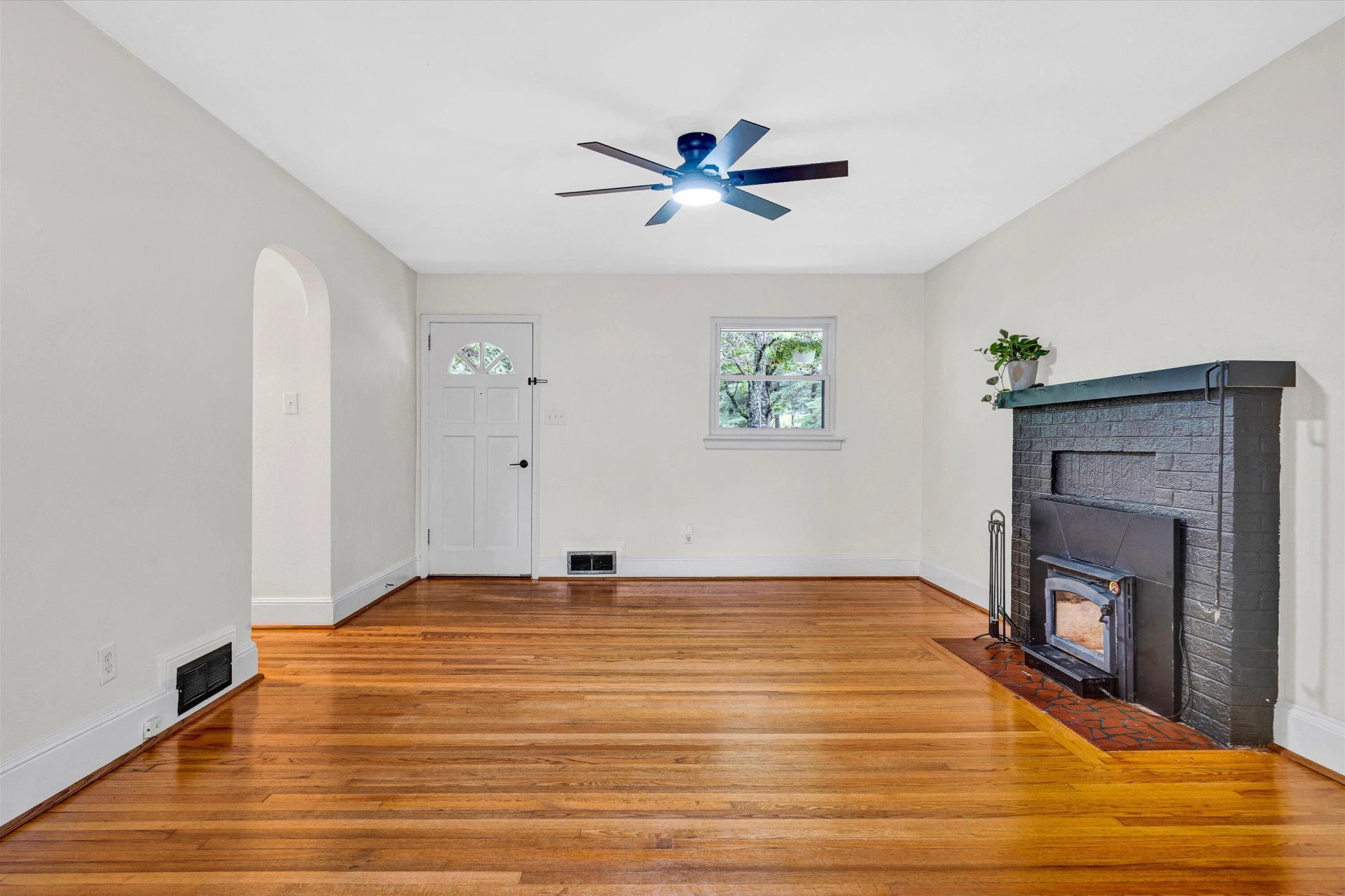 7151 Pine Needle DR - Photo 5