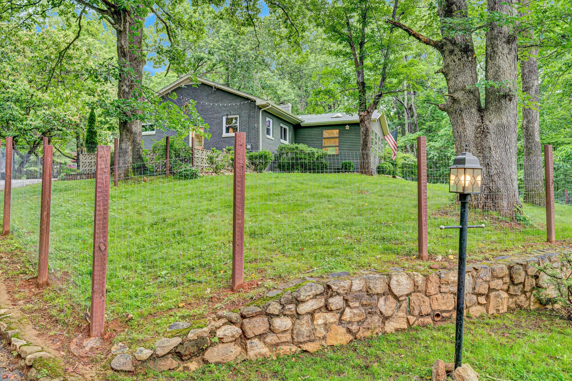 7151 Pine Needle DR - Photo 34