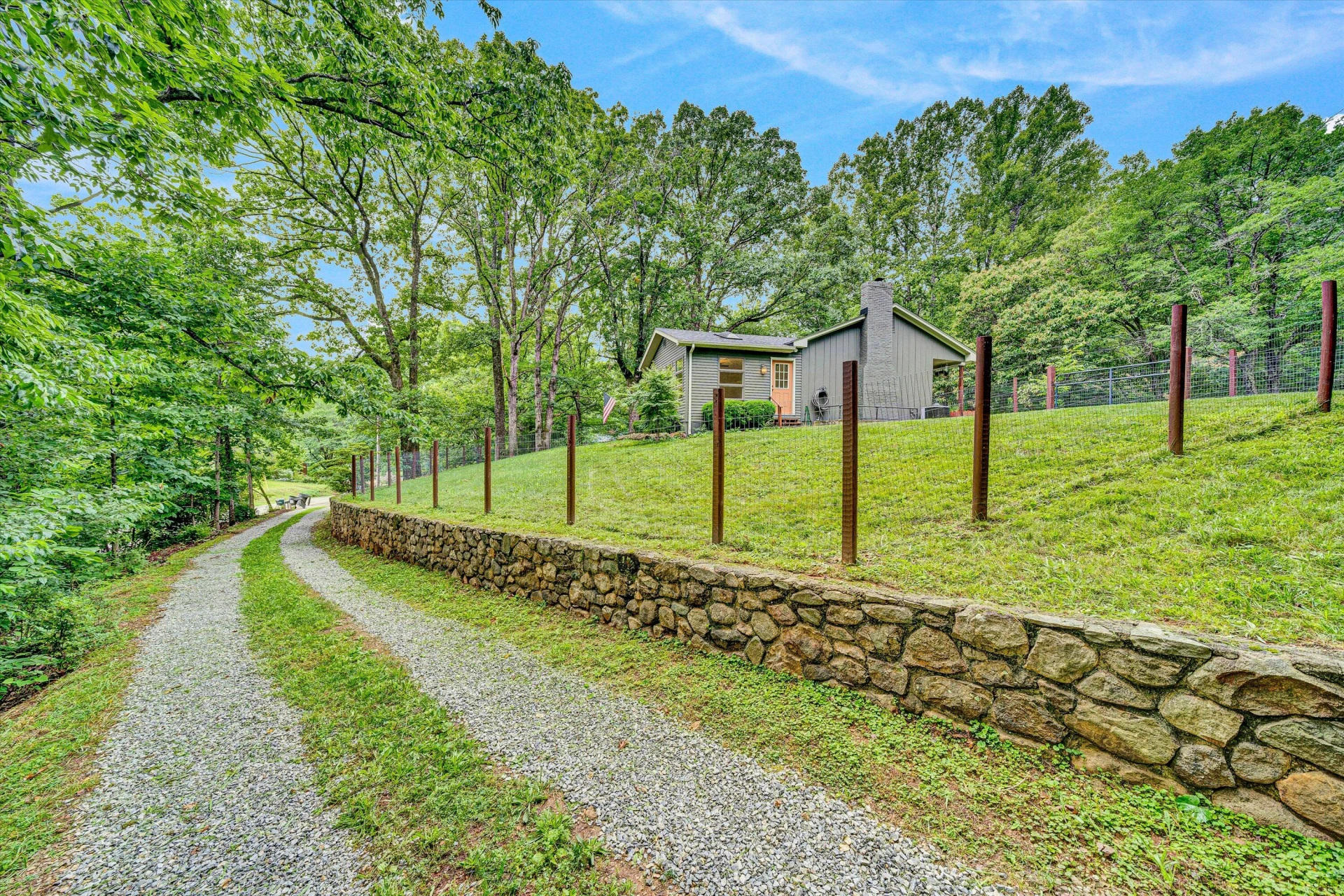 7151 Pine Needle DR - Photo 35
