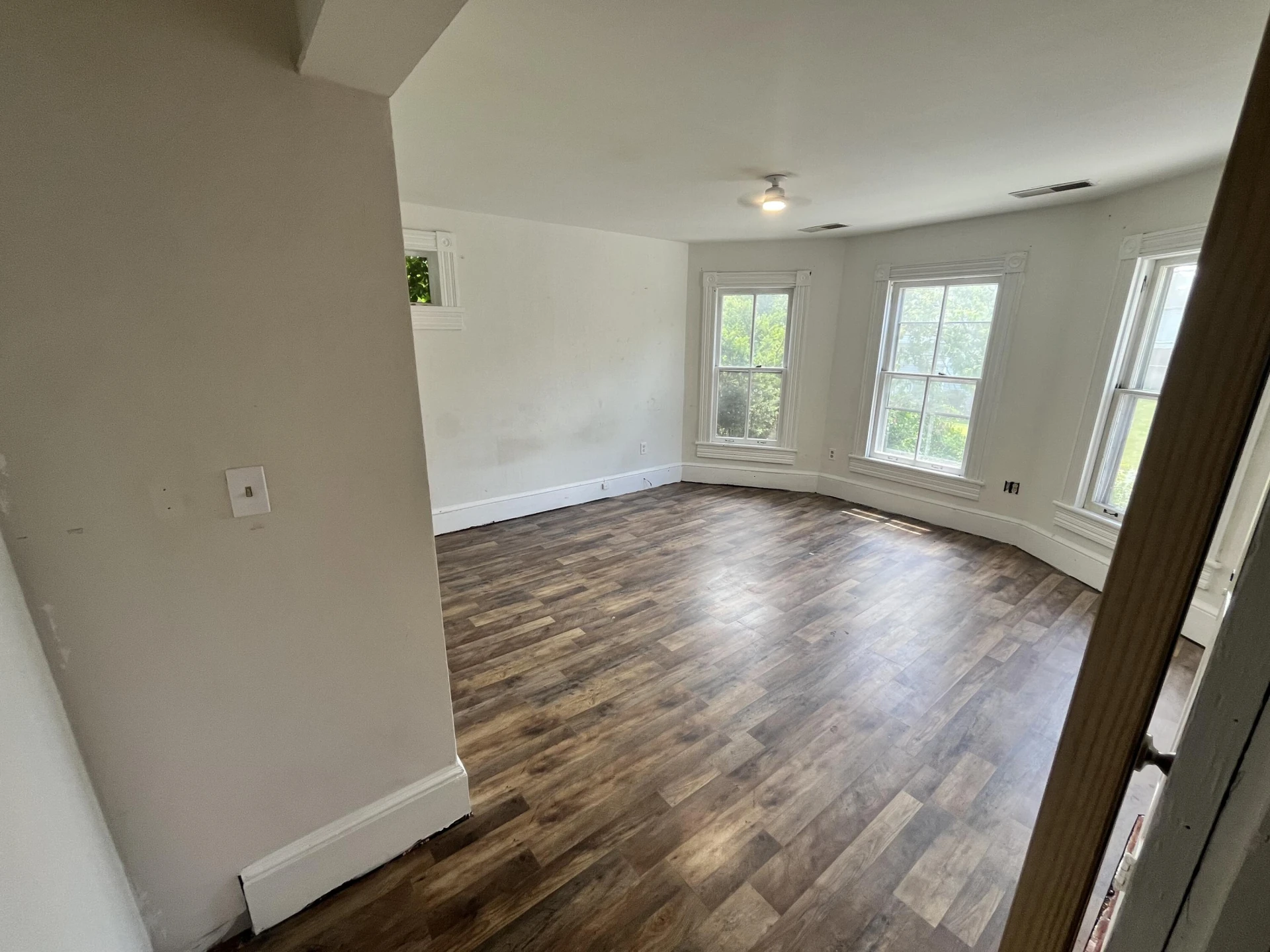405 Mountain AVE - Photo 15