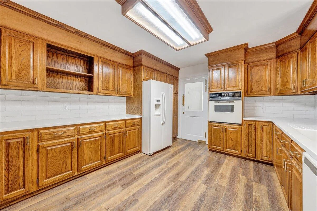 112 Sedgefield LN - Photo 12