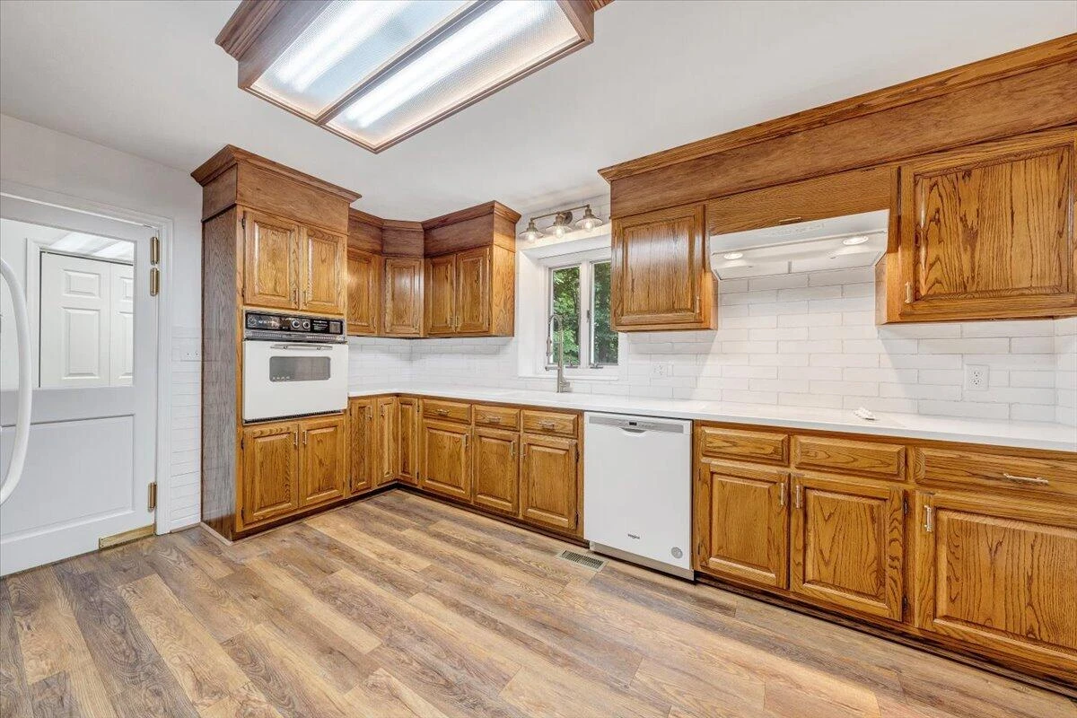 112 Sedgefield LN - Photo 13