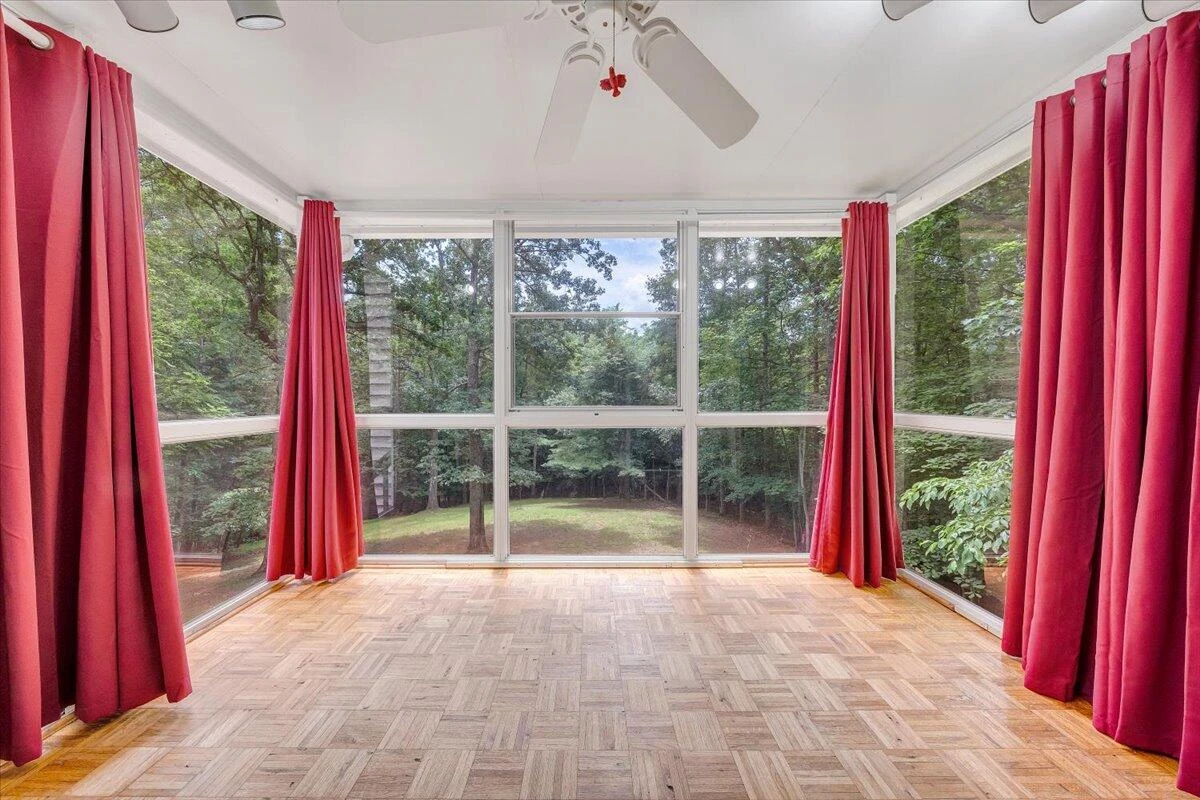 112 Sedgefield LN - Photo 33