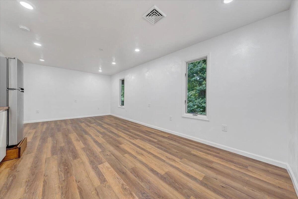 112 Sedgefield LN - Photo 39