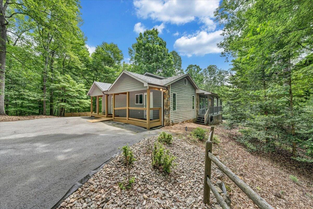 112 Sedgefield LN - Photo 48