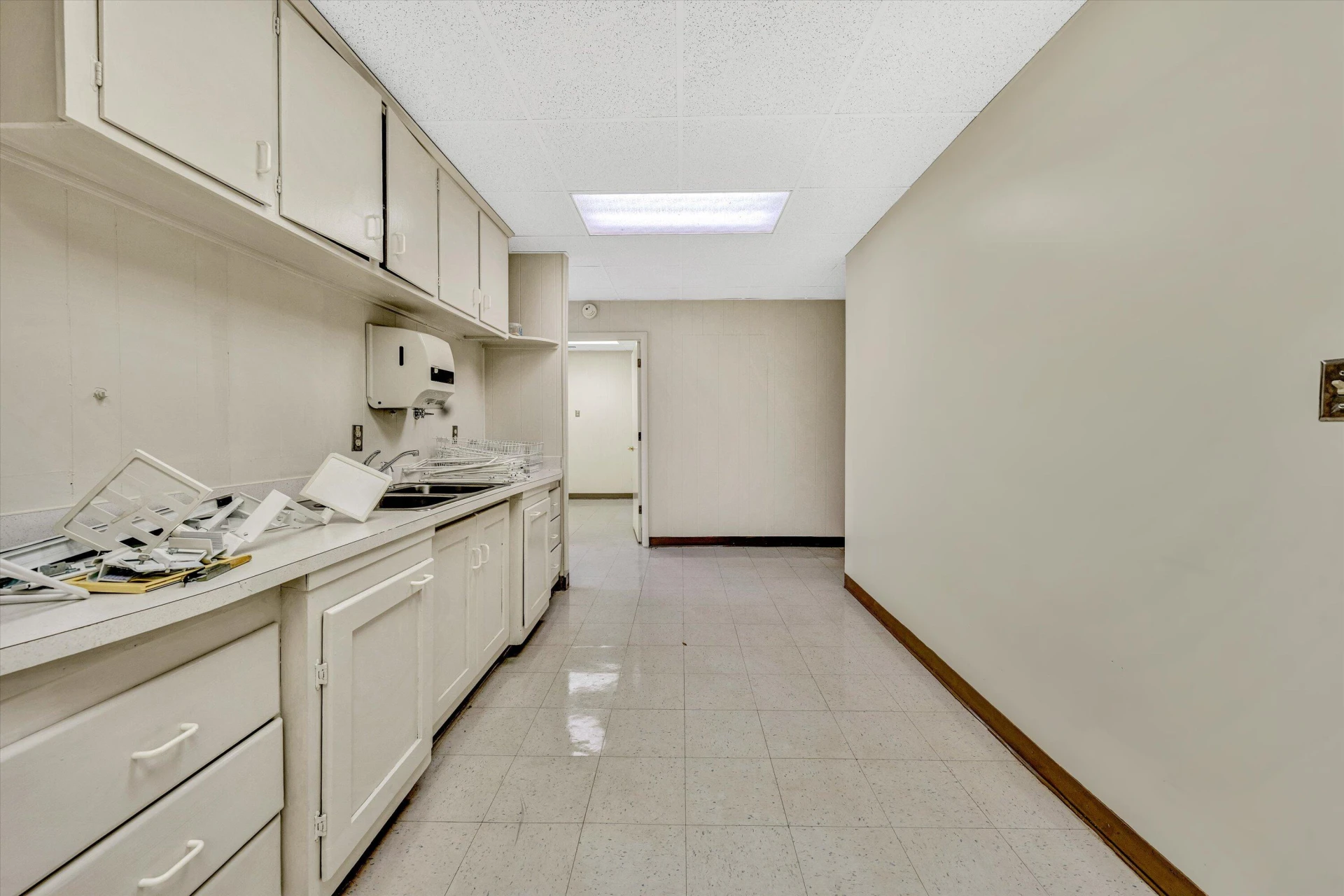 1930 Braeburn DR - Photo 16