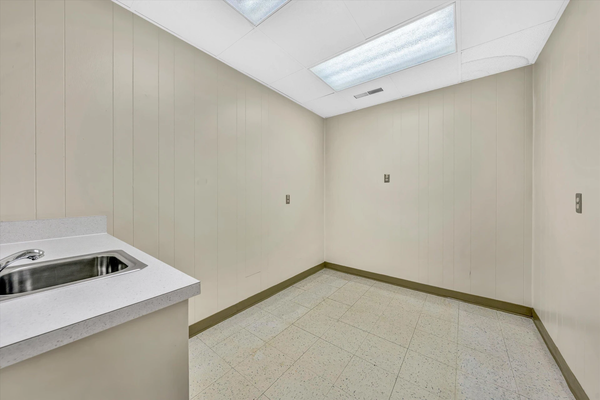 1930 Braeburn DR - Photo 20