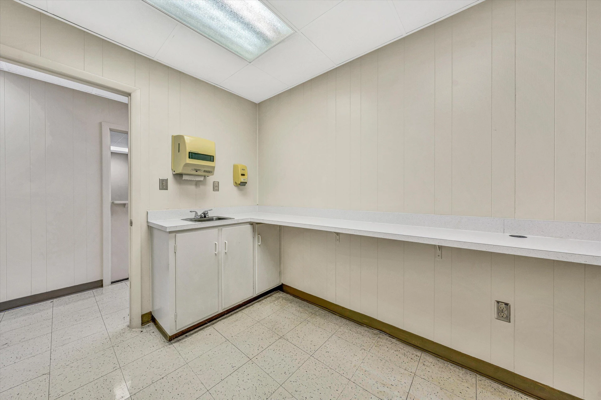 1930 Braeburn DR - Photo 22