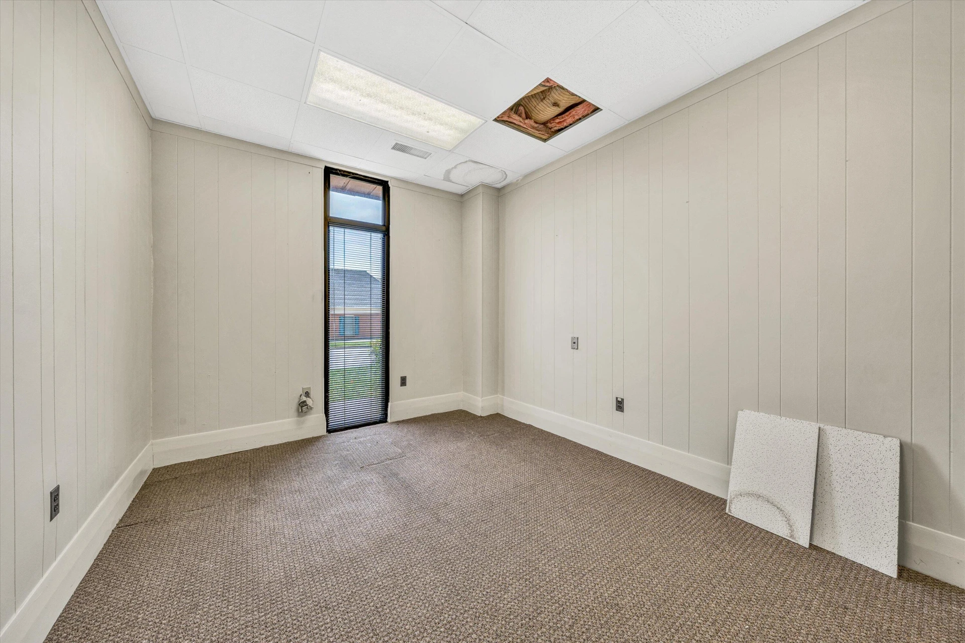 1930 Braeburn DR - Photo 23
