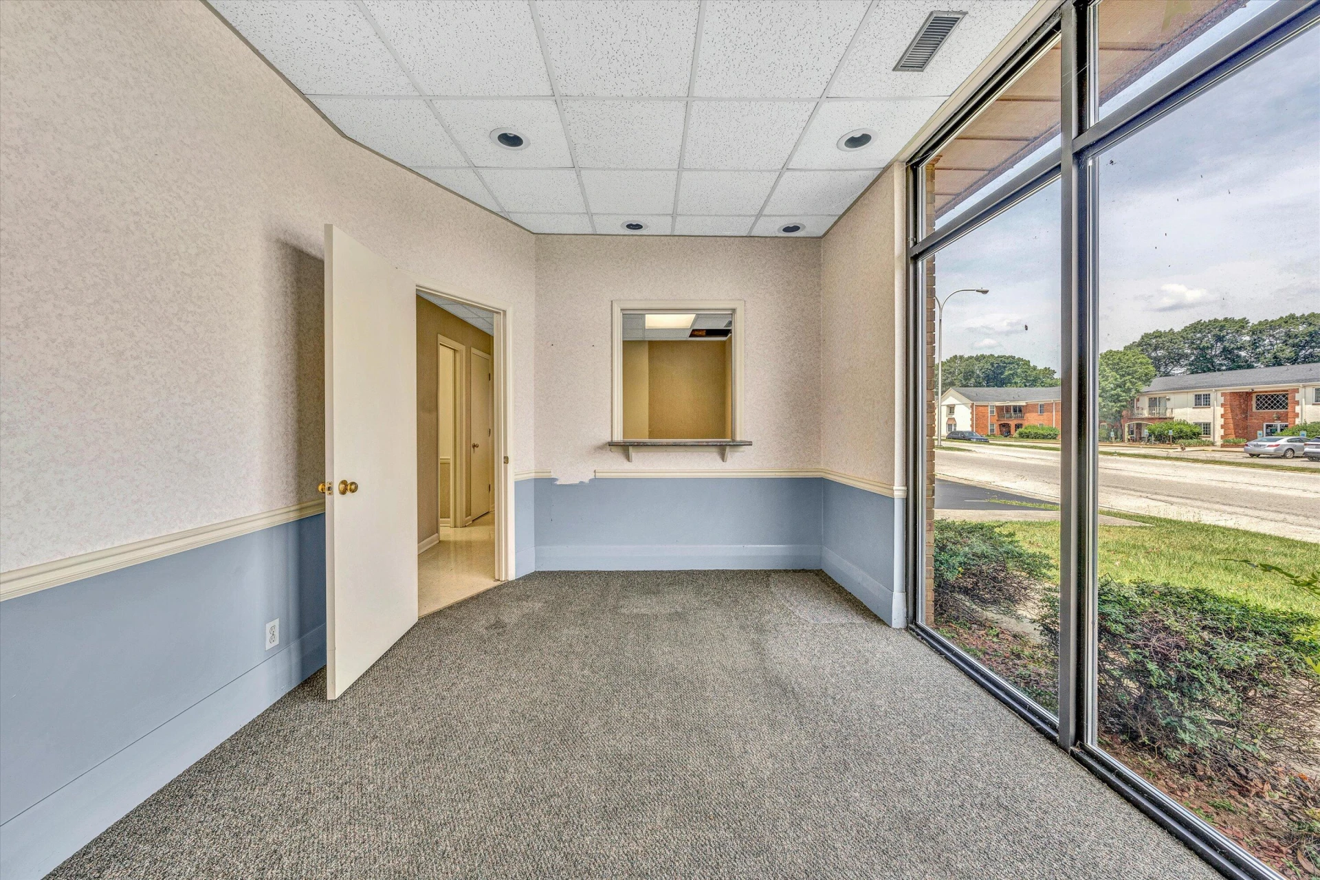1930 Braeburn DR - Photo 26