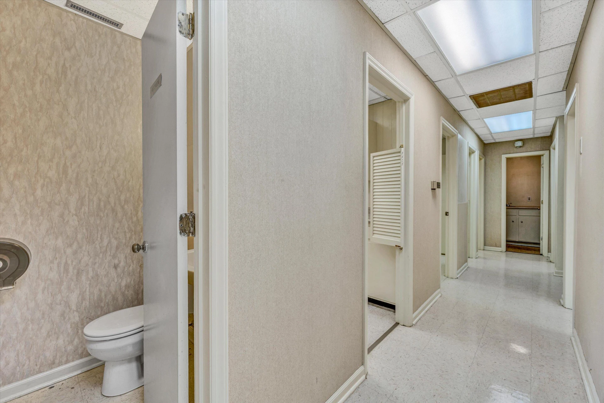1930 Braeburn DR - Photo 29