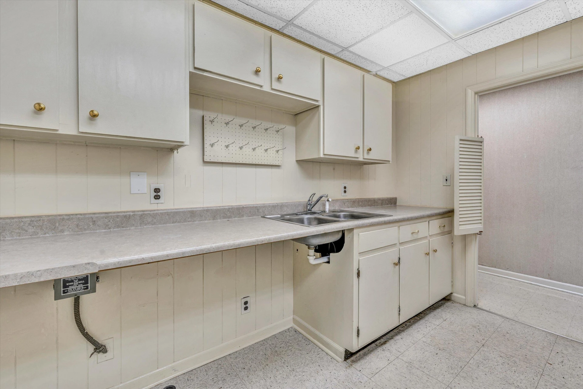 1930 Braeburn DR - Photo 30