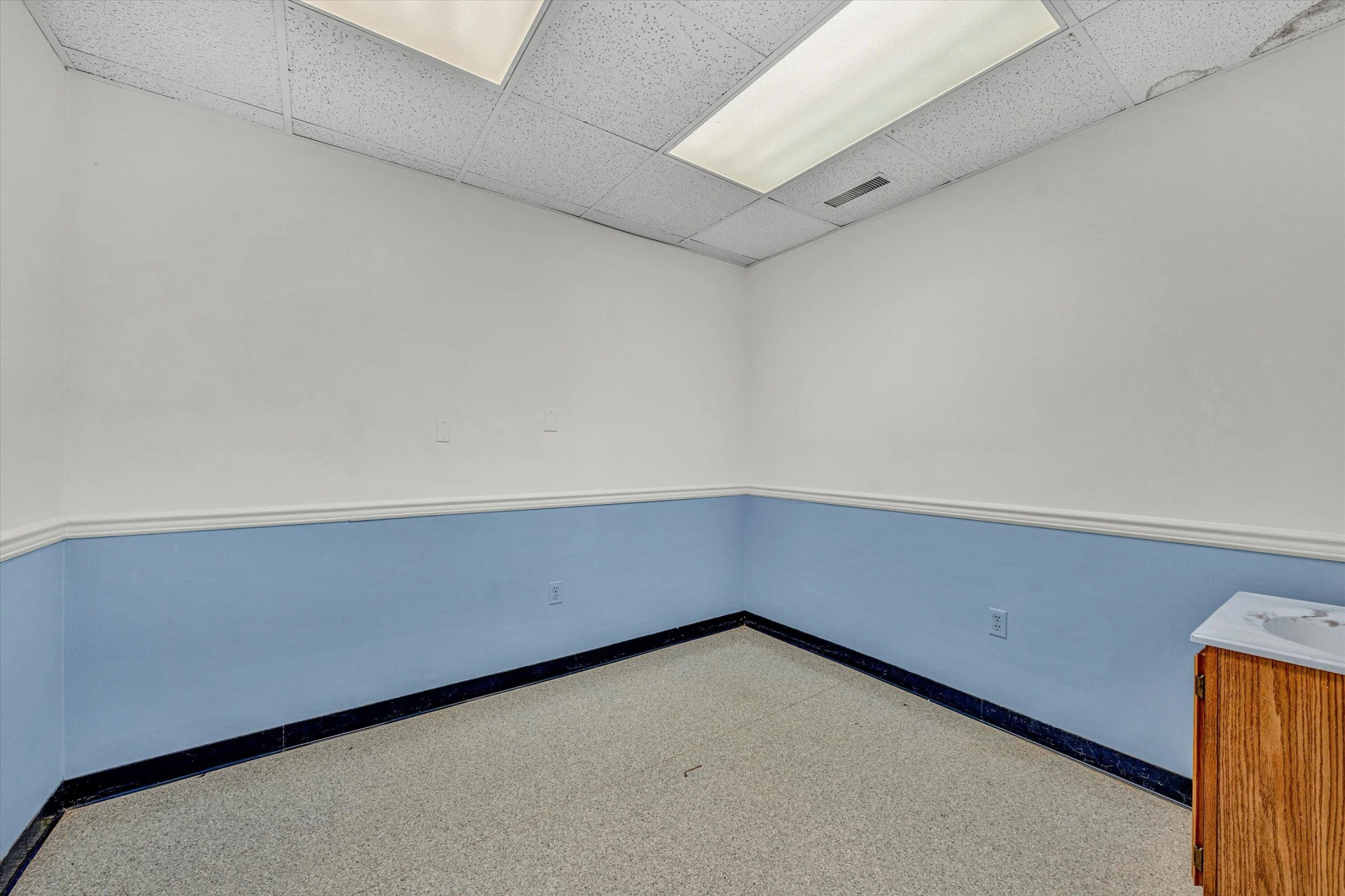 1930 Braeburn DR - Photo 44