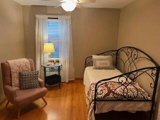 3233 Oakdale RD - Photo 12