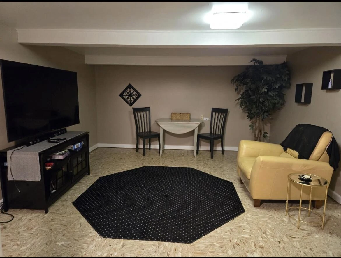 3233 Oakdale RD - Photo 15