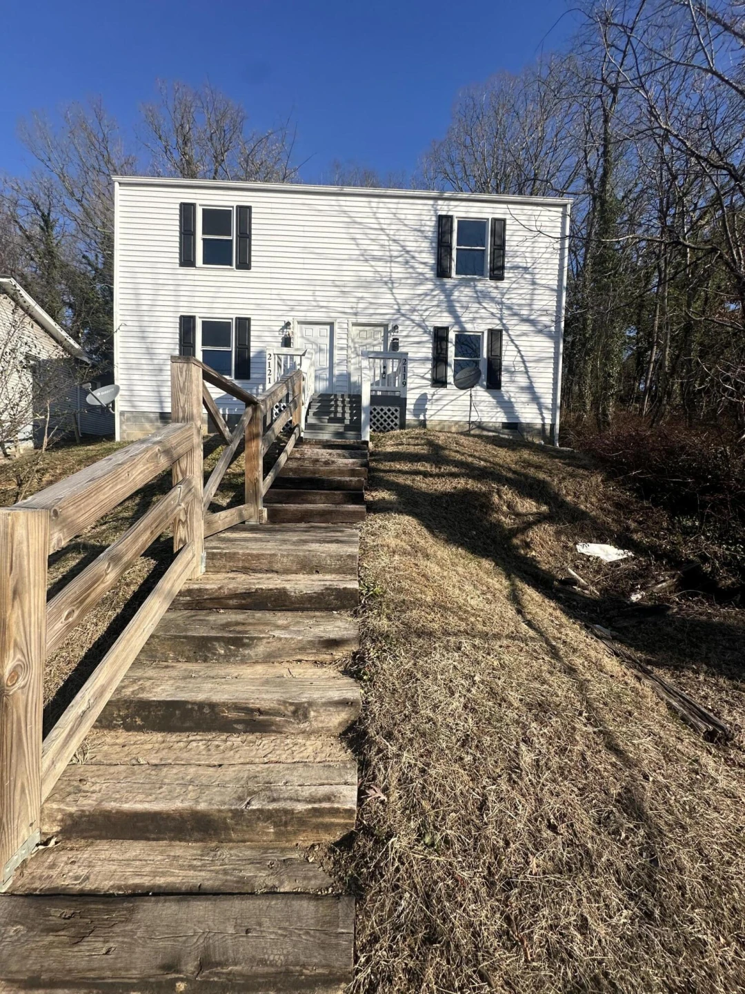 2119 Staunton AVE - Photo 3