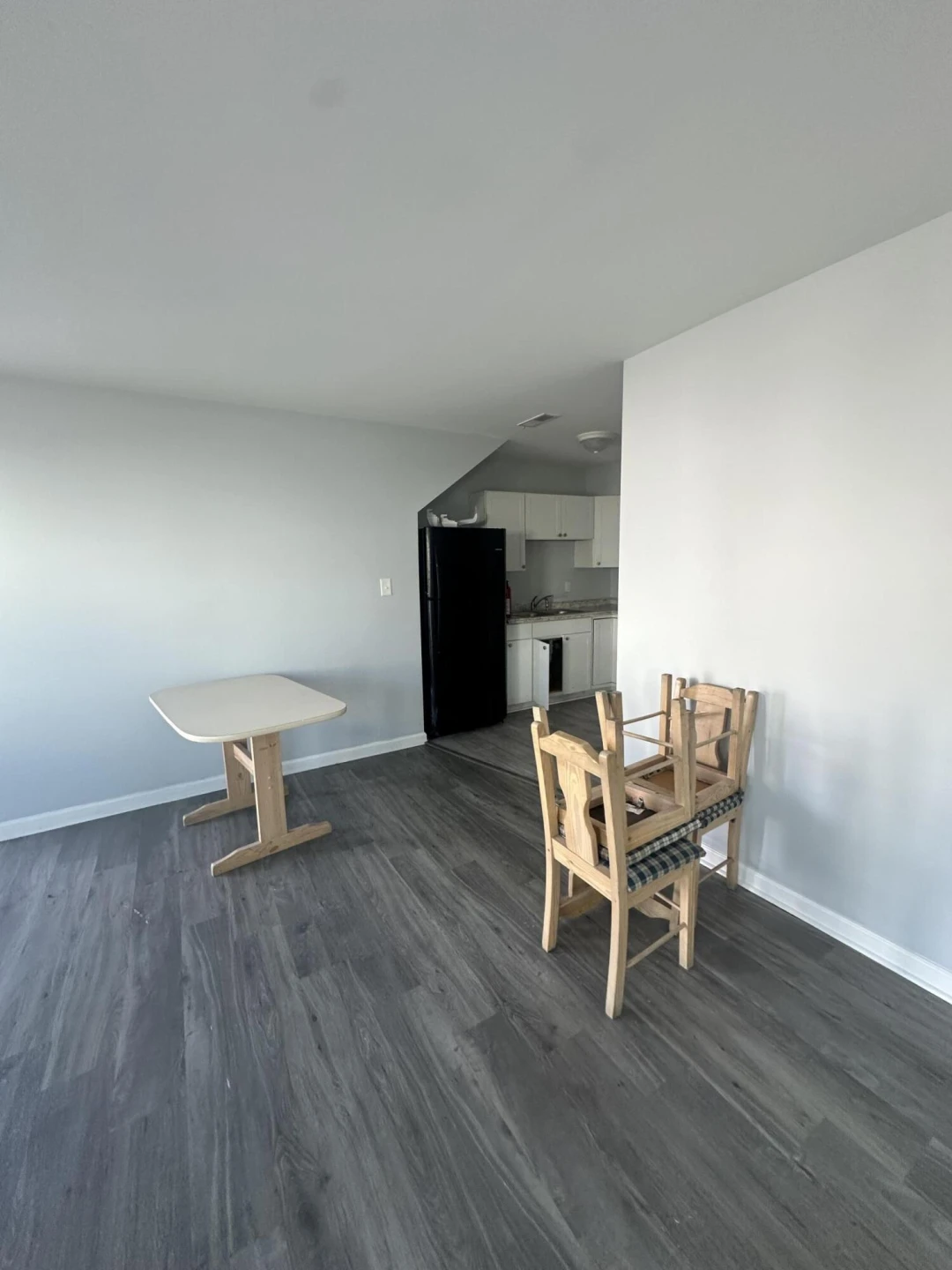 1626 9th ST - Photo 3