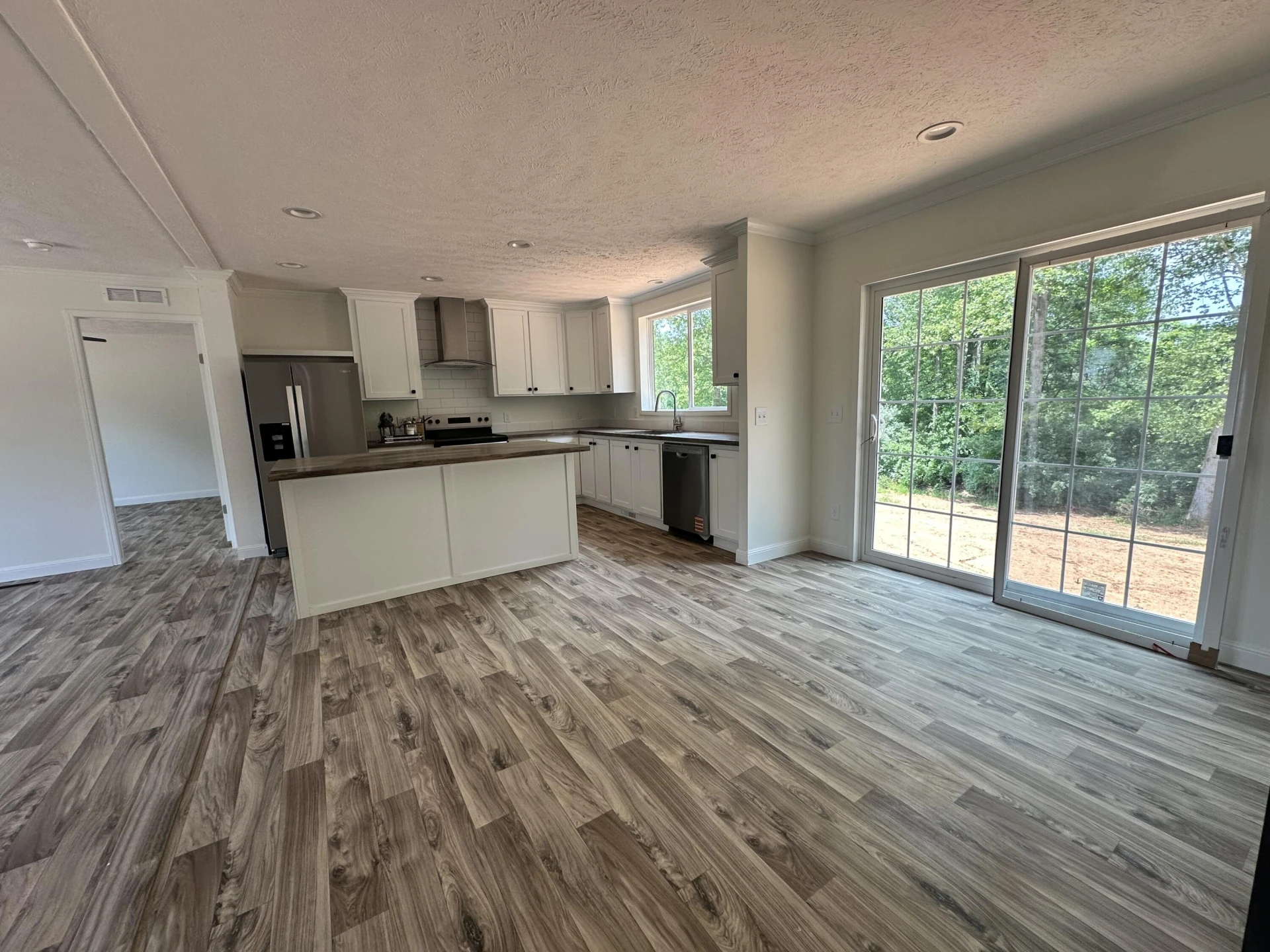 2095 Nicopolis DR - Photo 9