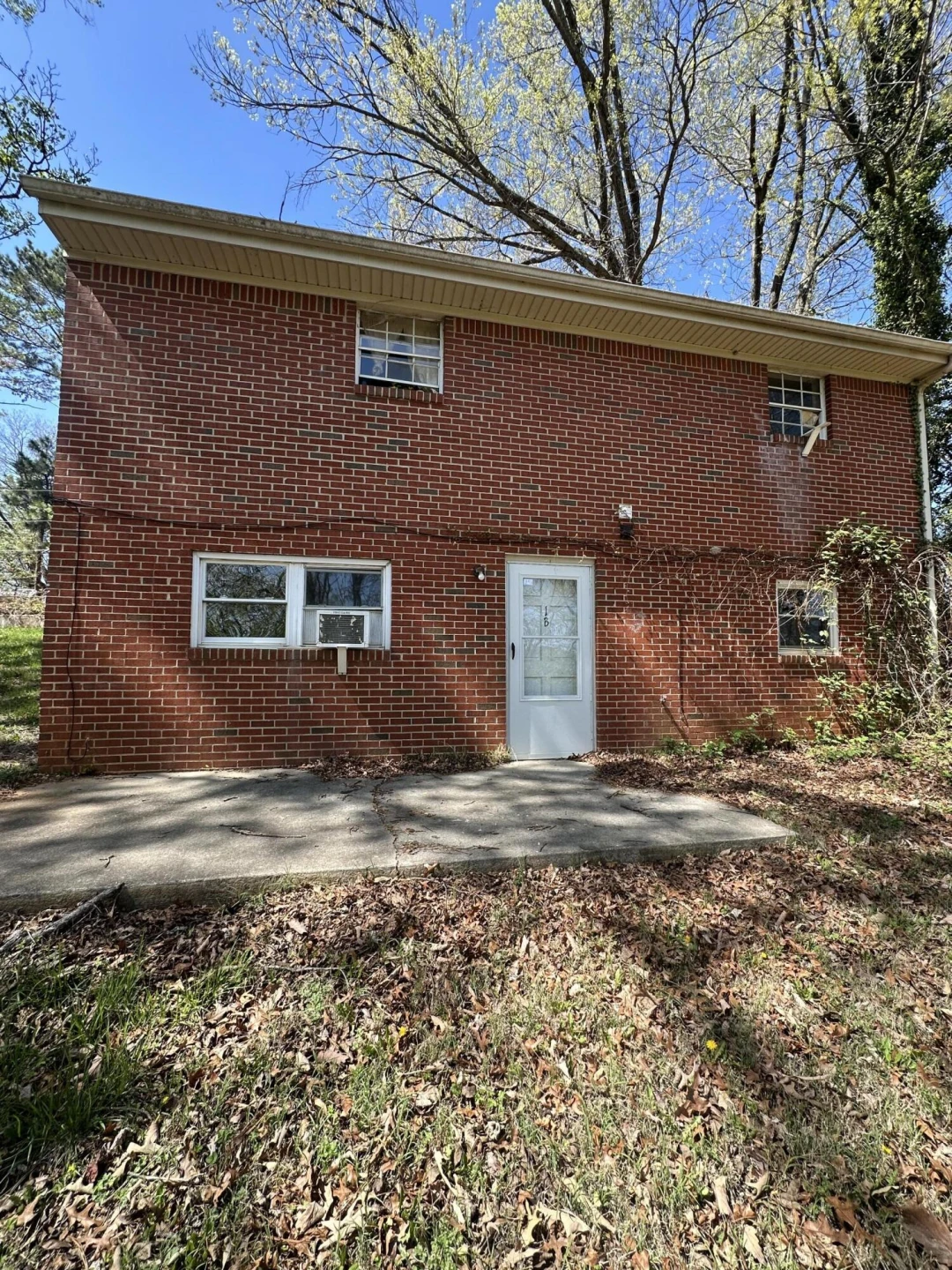 1701 Mayfield DR - Photo 7