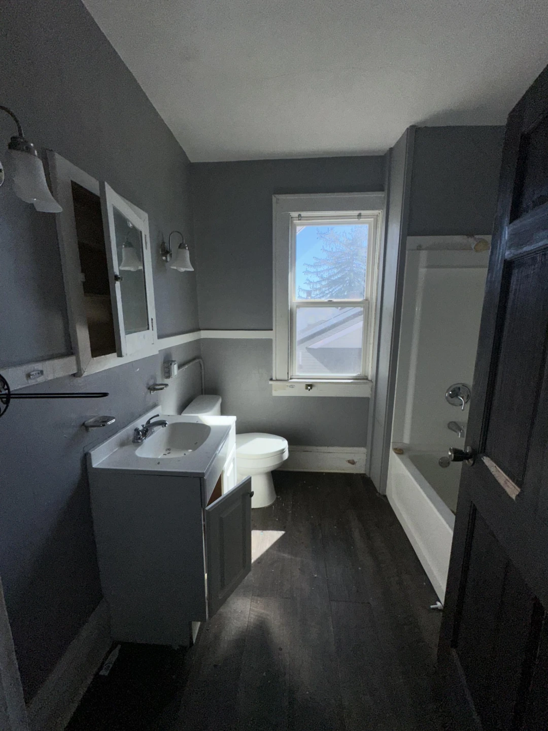 2229 Hanover AVE - Photo 2