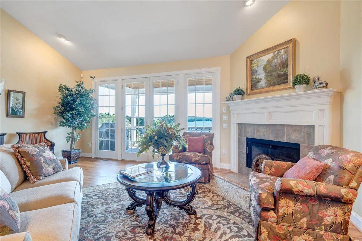 79 Harbor Hill DR - Photo 15
