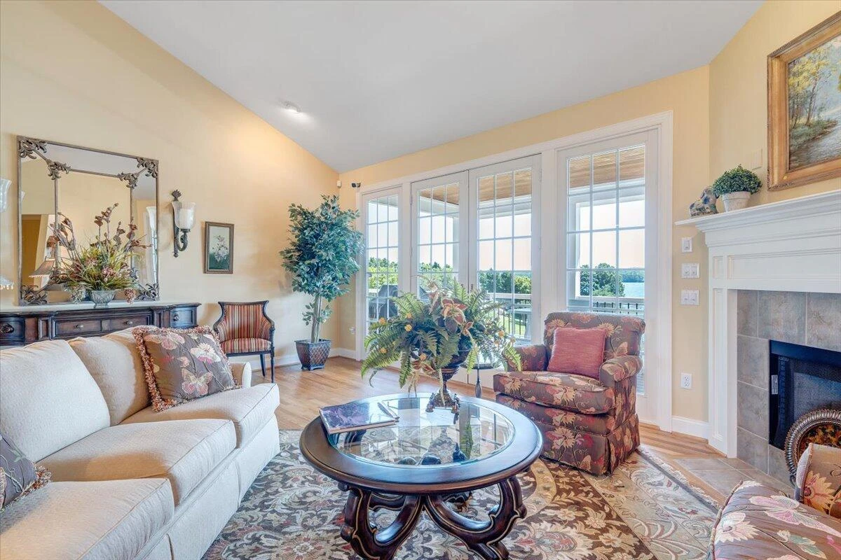 79 Harbor Hill DR - Photo 16