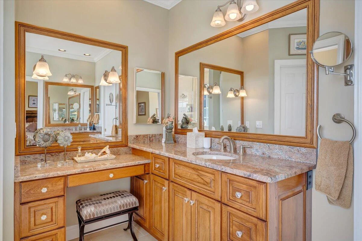 79 Harbor Hill DR - Photo 40