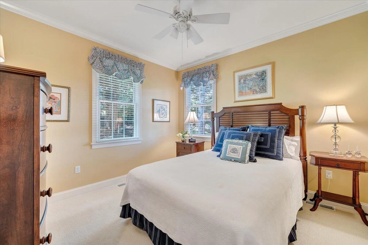 79 Harbor Hill DR - Photo 44