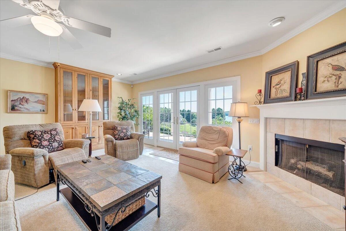 79 Harbor Hill DR - Photo 47