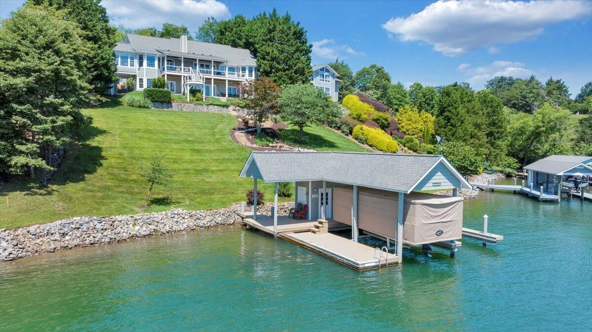 79 Harbor Hill DR - Photo 6