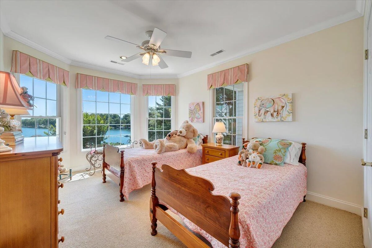 79 Harbor Hill DR - Photo 63