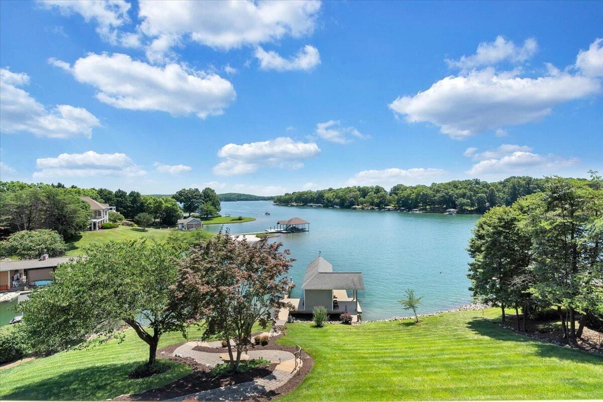 79 Harbor Hill DR - Photo 68