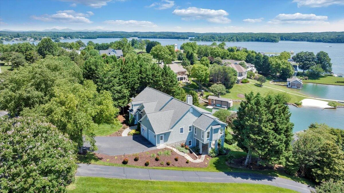 79 Harbor Hill DR - Photo 96