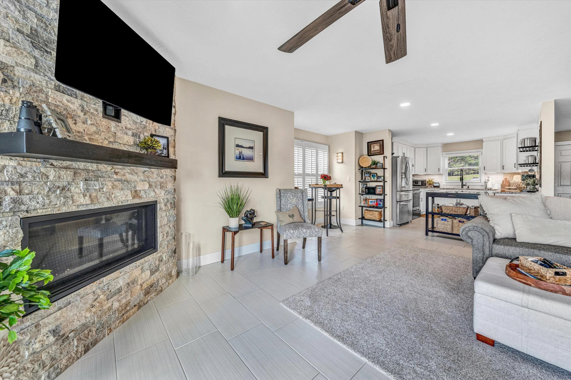 345 Cambridge CT #A6 - Photo 7