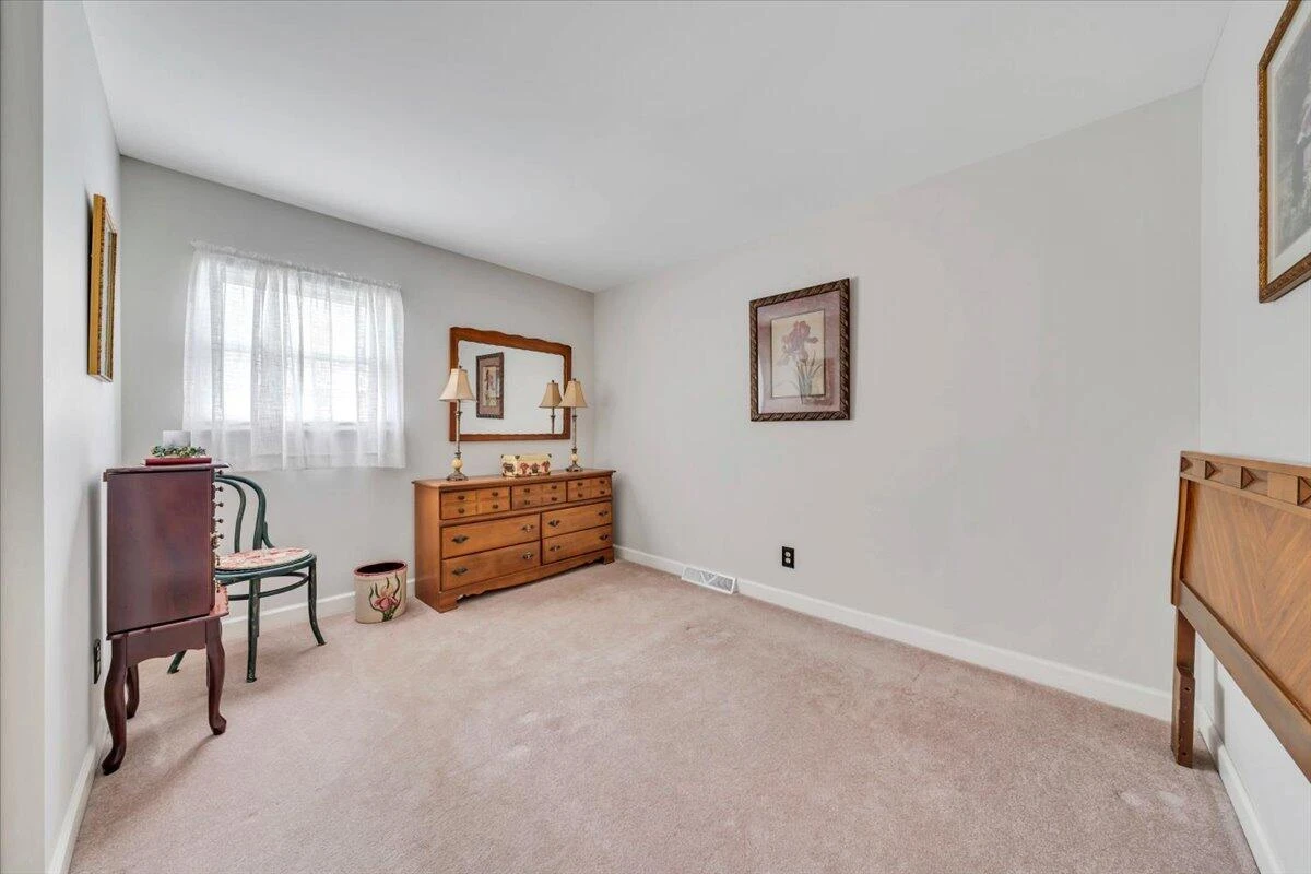 1430 Antrim ST - Photo 13