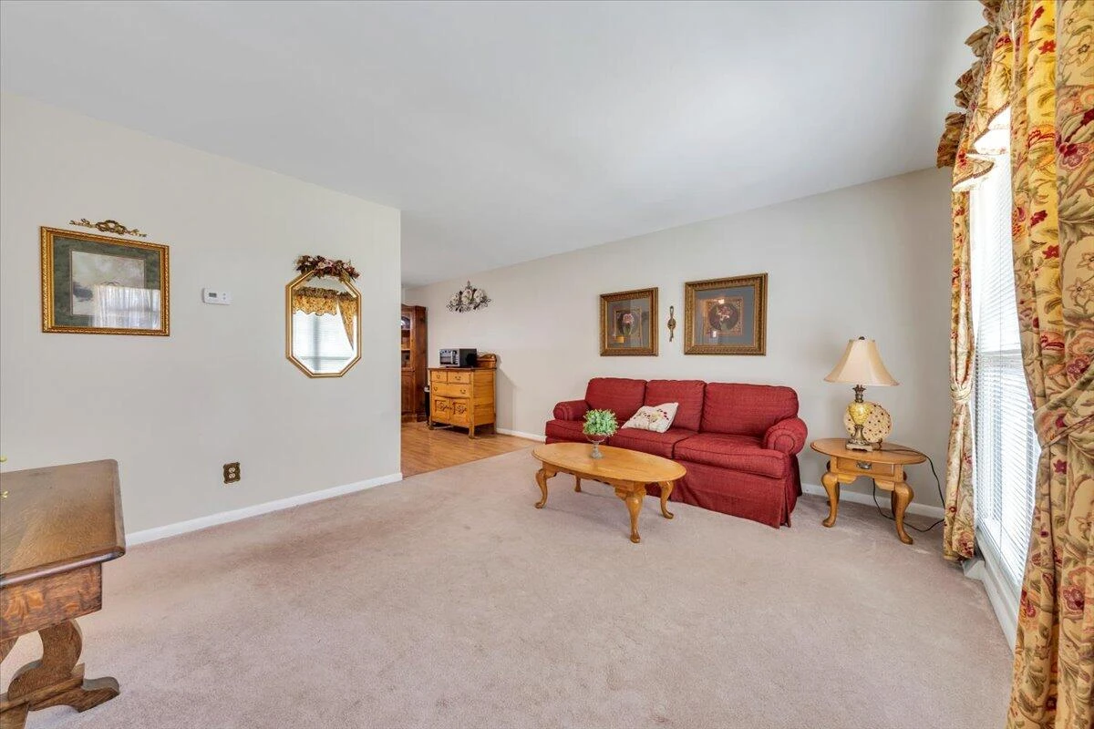1430 Antrim ST - Photo 7