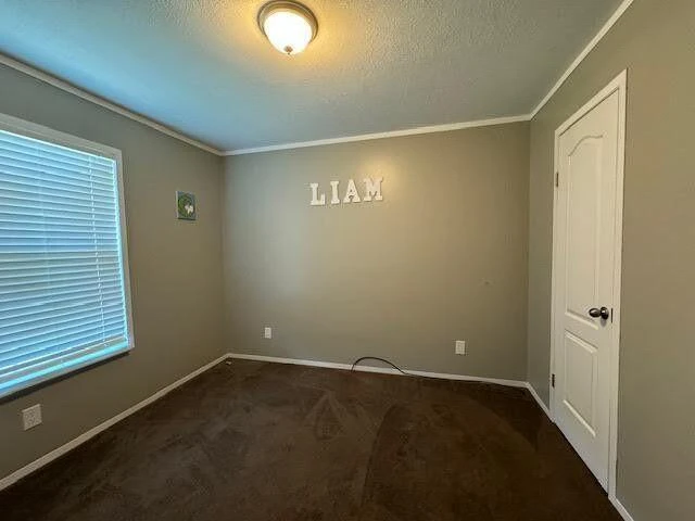 2448 EASTLAND RD - Photo 11