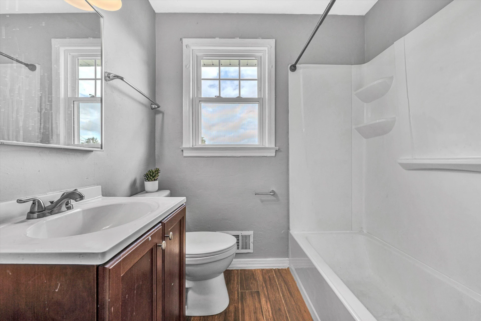 1901 Salem AVE - Photo 14