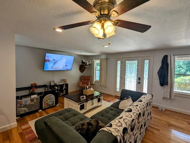 221 Camp Creek RD - Photo 18