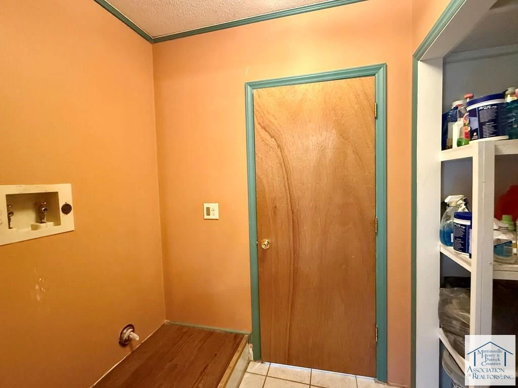 200 Vernon LN - Photo 15