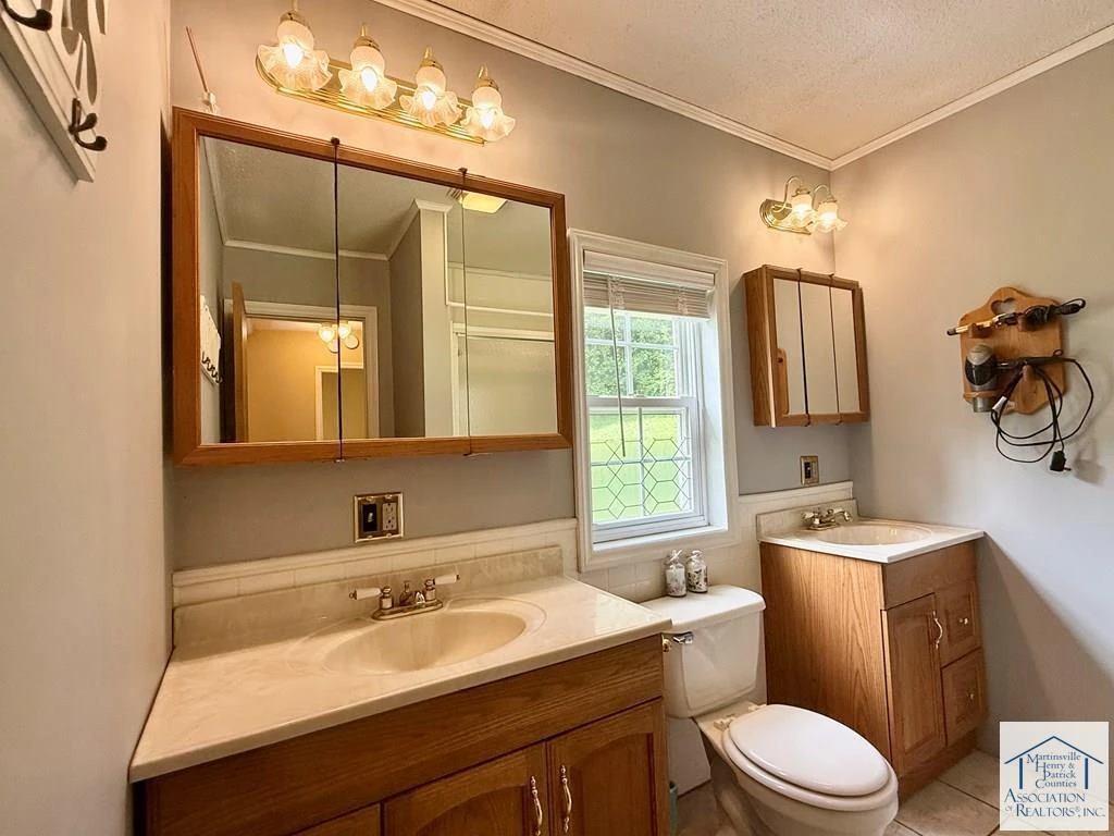 200 Vernon LN - Photo 19