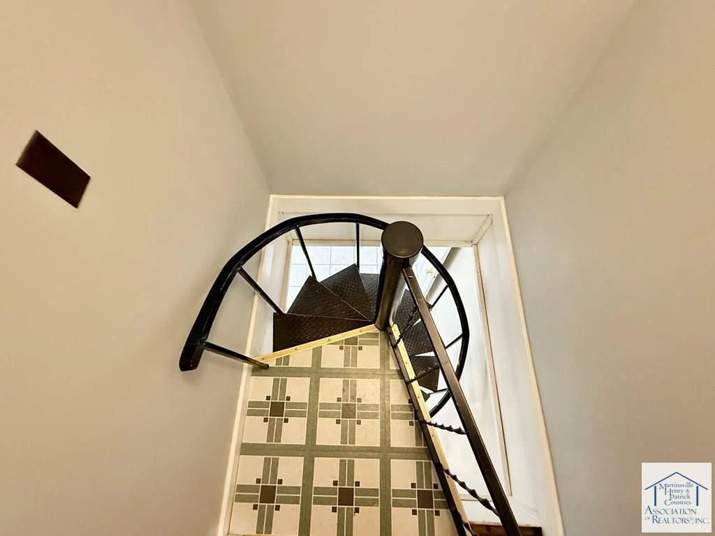 200 Vernon LN - Photo 23