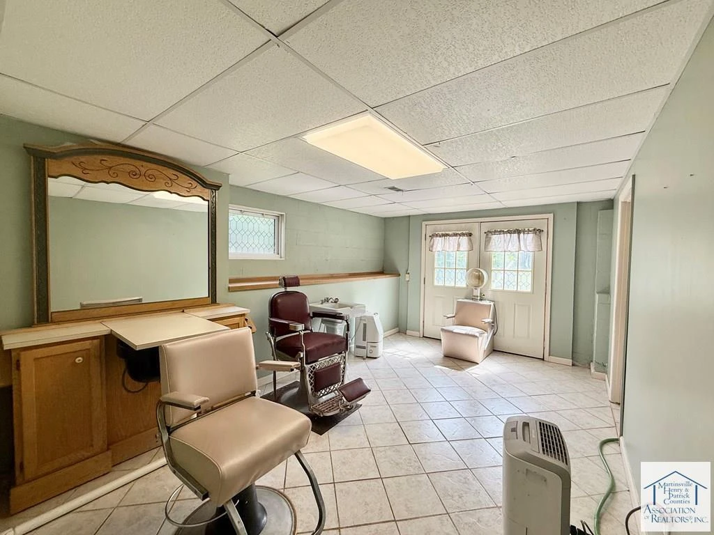 200 Vernon LN - Photo 28