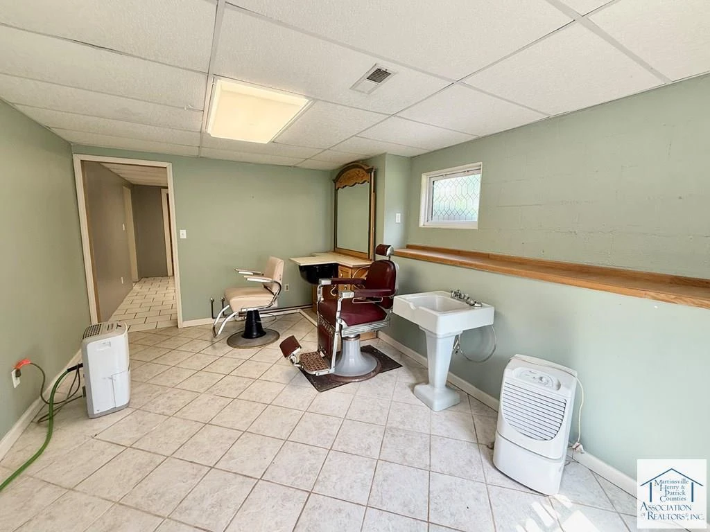 200 Vernon LN - Photo 29