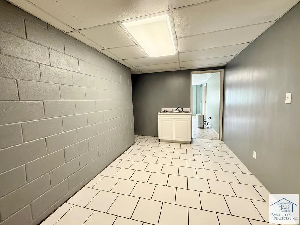 200 Vernon LN - Photo 30