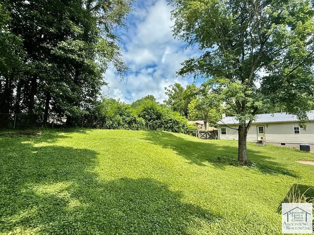 200 Vernon LN - Photo 36