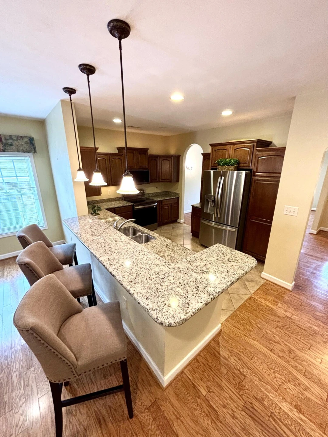 1613 Forest Highlands CT - Photo 2