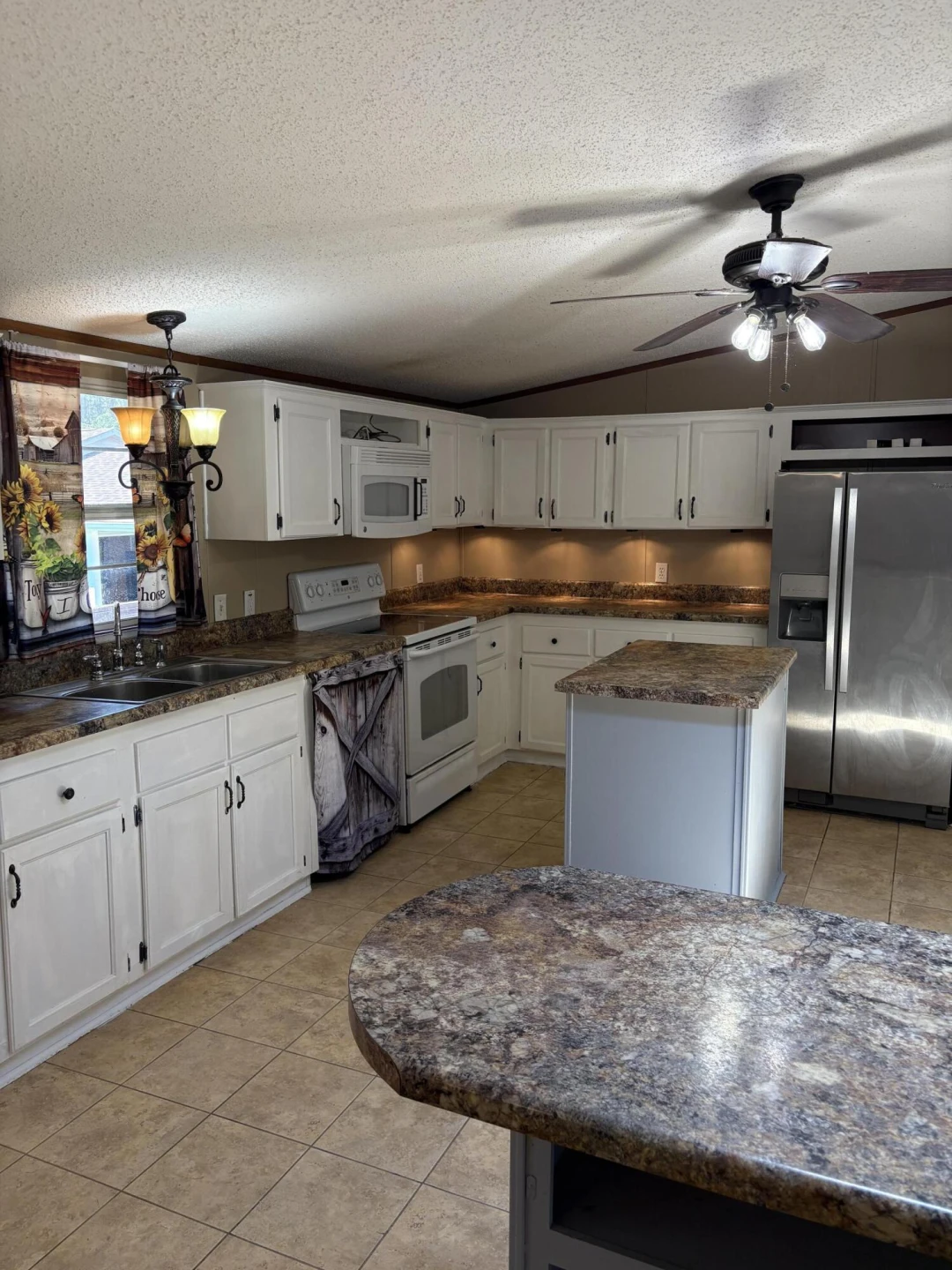3421 Shula DR - Photo 6
